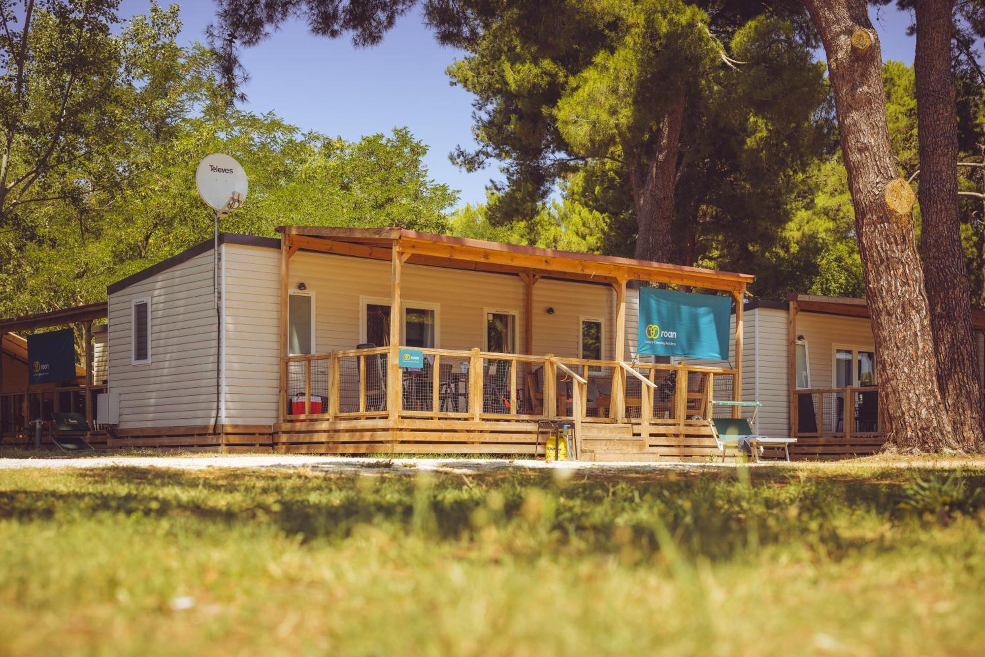 Camping Bi-Village - Roan Valbandon Extérieur photo